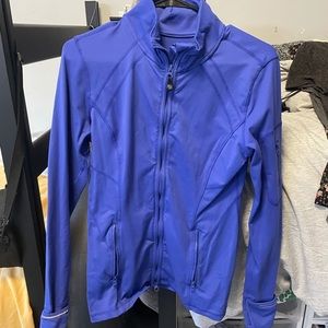 Really nice athletic zip up